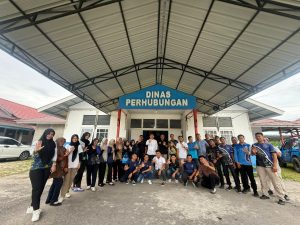 Read more about the article Dishub Sambas melaksanakan apel rutin yang dirangkaikan dengan prosesi pisah sambut