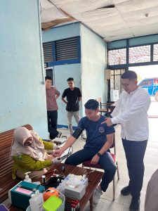 Read more about the article Dishub Sambas Gelar Aksi Donor Darah